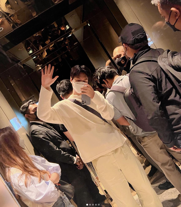 李敏镐离马