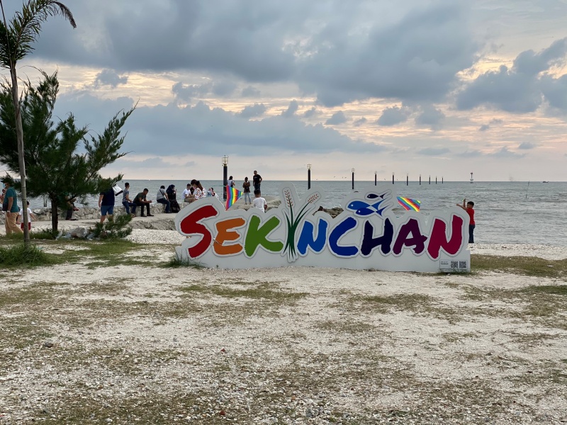 Pantai Redang Sekinchan