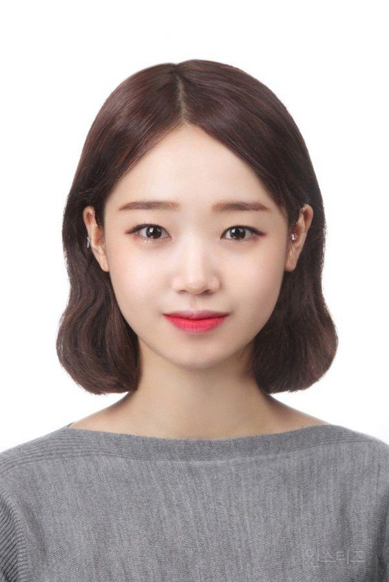 证件照片伪素颜