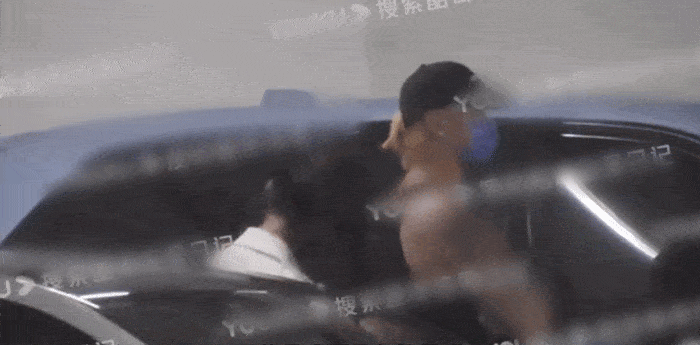 黄子韬、徐艺洋