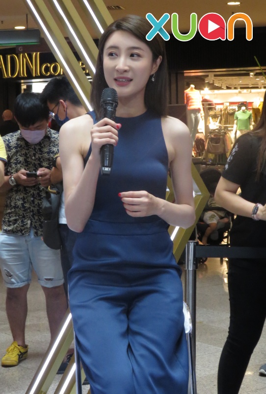 林夏薇来马吃美食