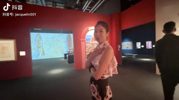 庄锶敏