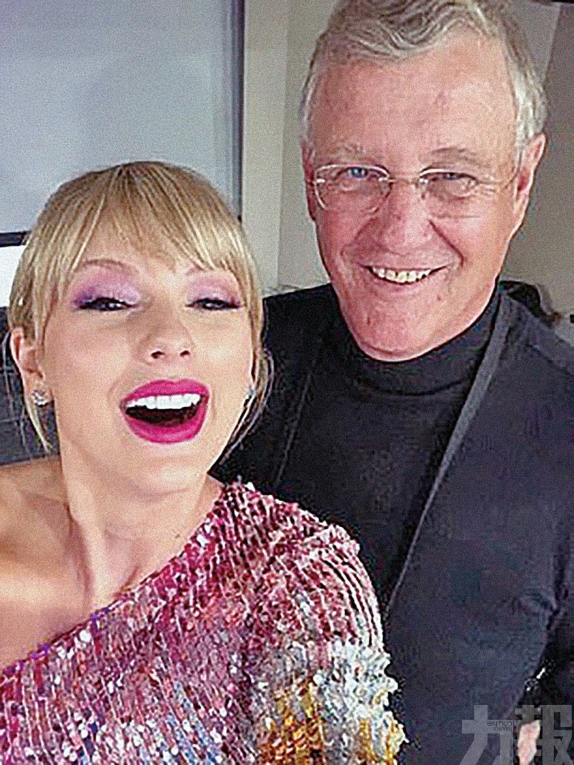 Taylor Swift爸爸