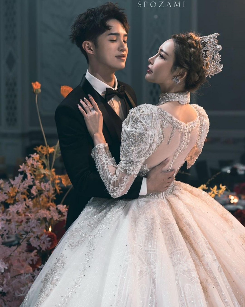 Diorlynn、达达婚纱照