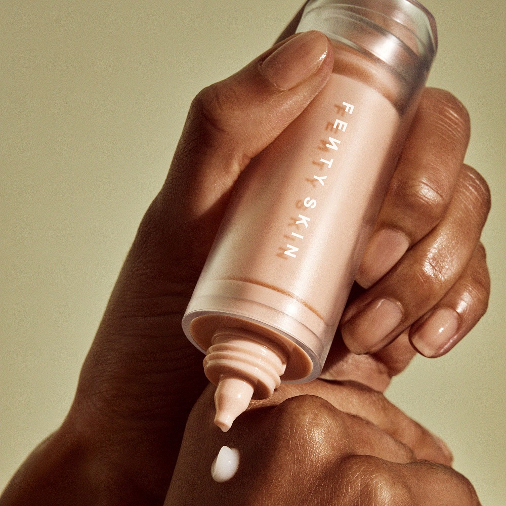 Fenty Skin Watch Ya Tone 5%25 Niacinamide Dark spot Serum with Vitamin C