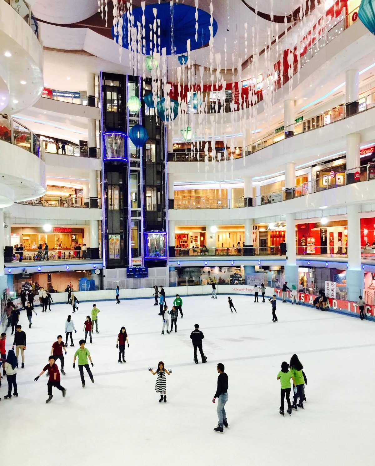 Sunway Pyramid 溜冰场