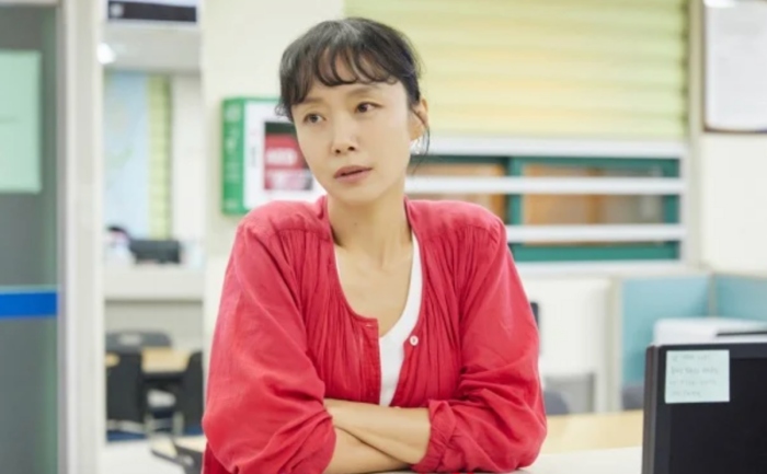 妈妈介入生活让女儿太窒息