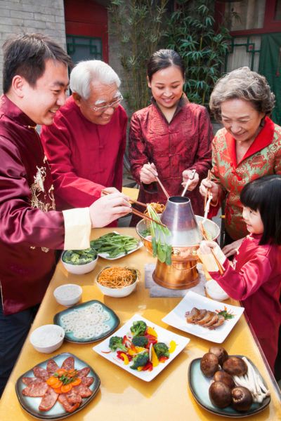 团圆饭围炉