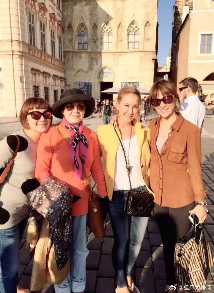 CoCo李玟轻生离世