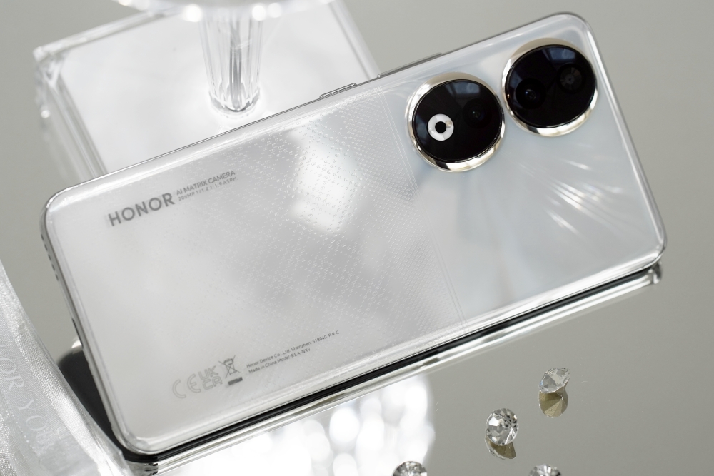 Honor 90 eye protection