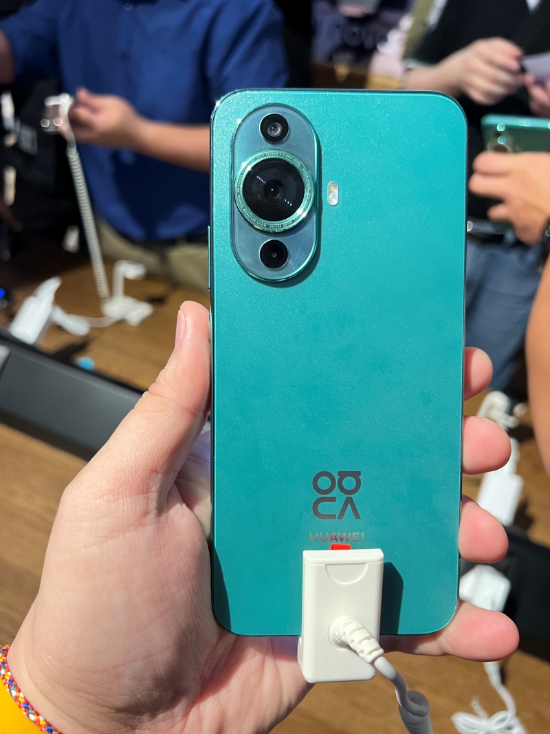 HUAWEI nova 11