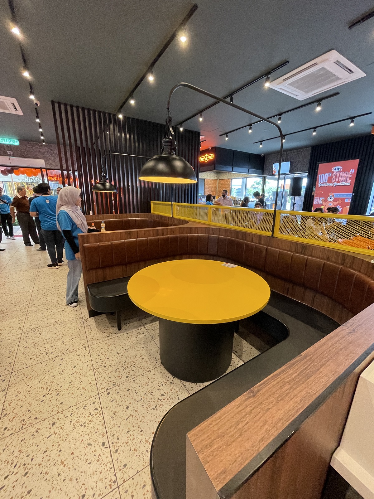 A&W