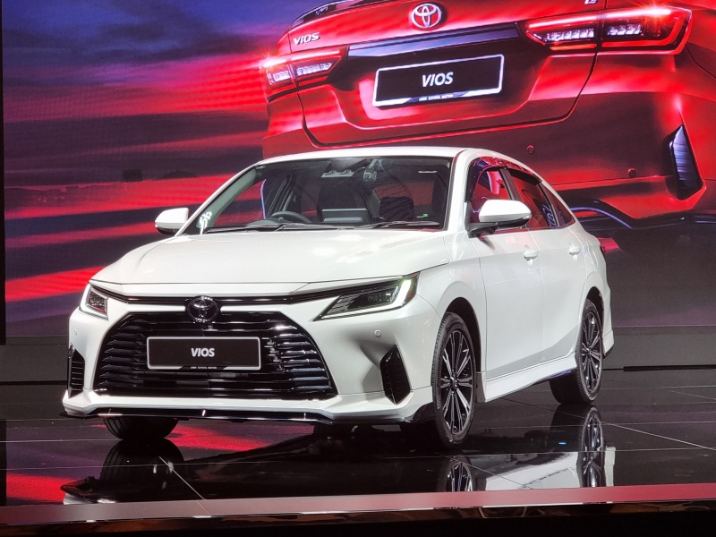 Vios White
