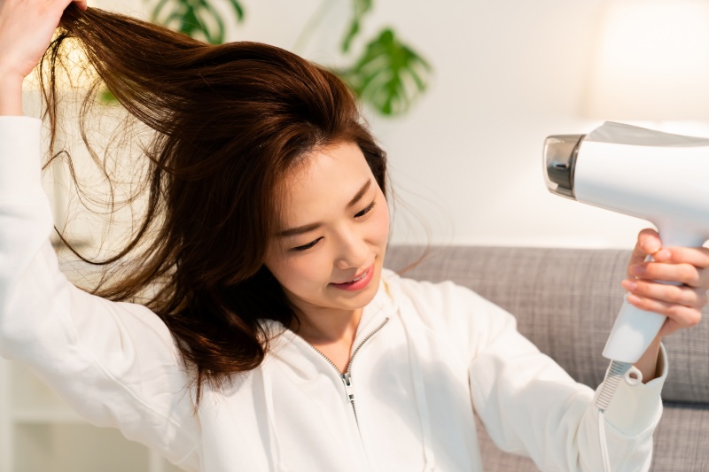 Blow Hair