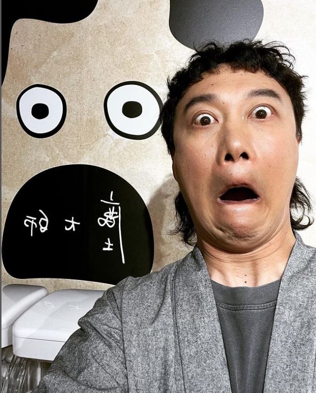 陈奕迅