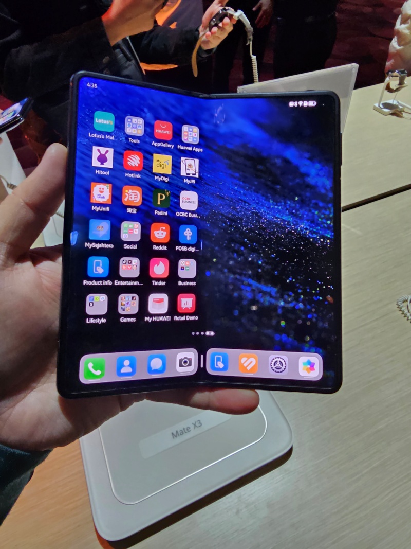 HUAWEI Mate X3 Pic