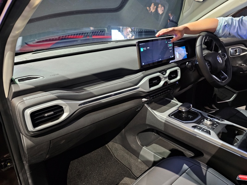 Proton X90 Dashboard