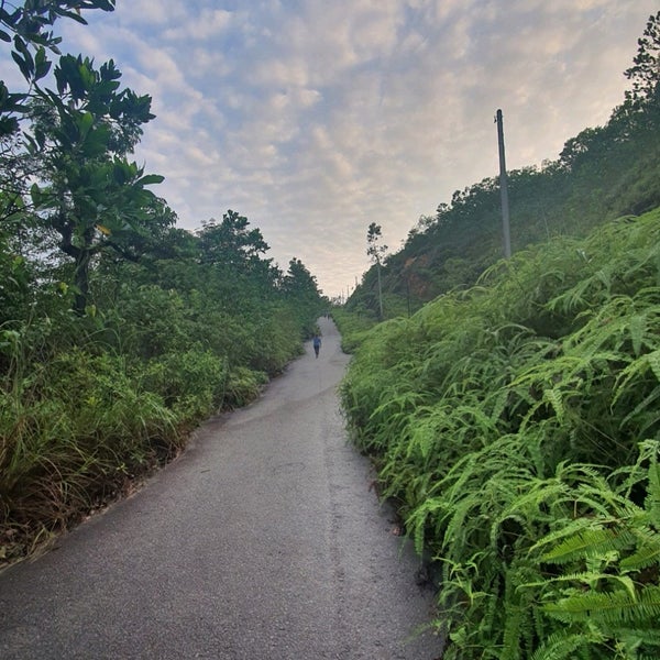 Sungai Long Hill
