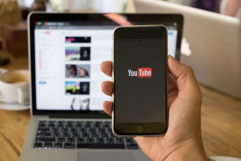 YouTube Pic