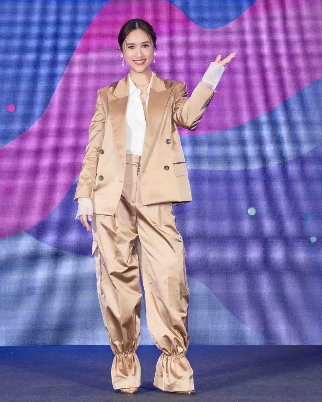 Sandy吴姗儒