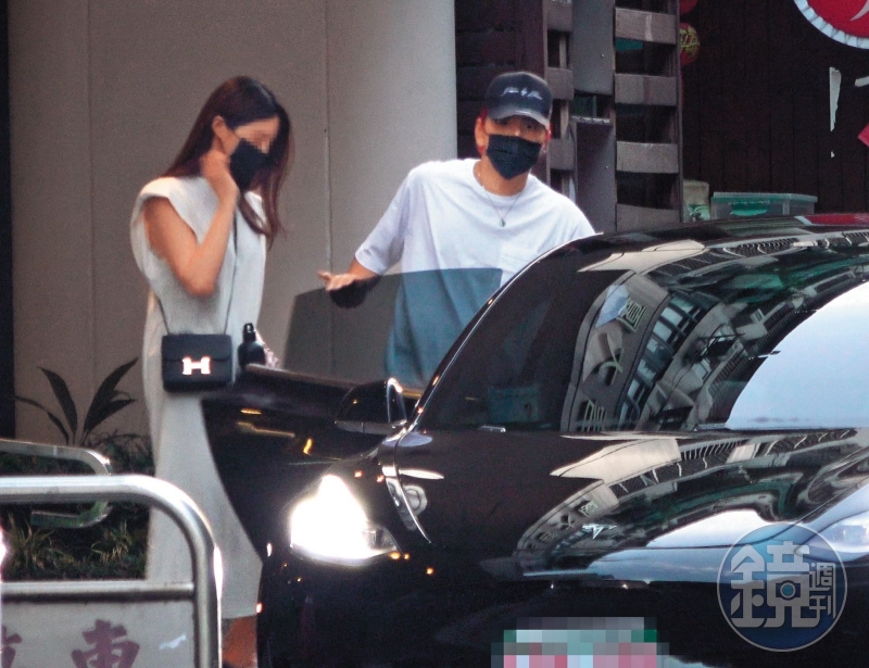 王大陆约会长发妹
