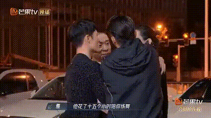 向佐