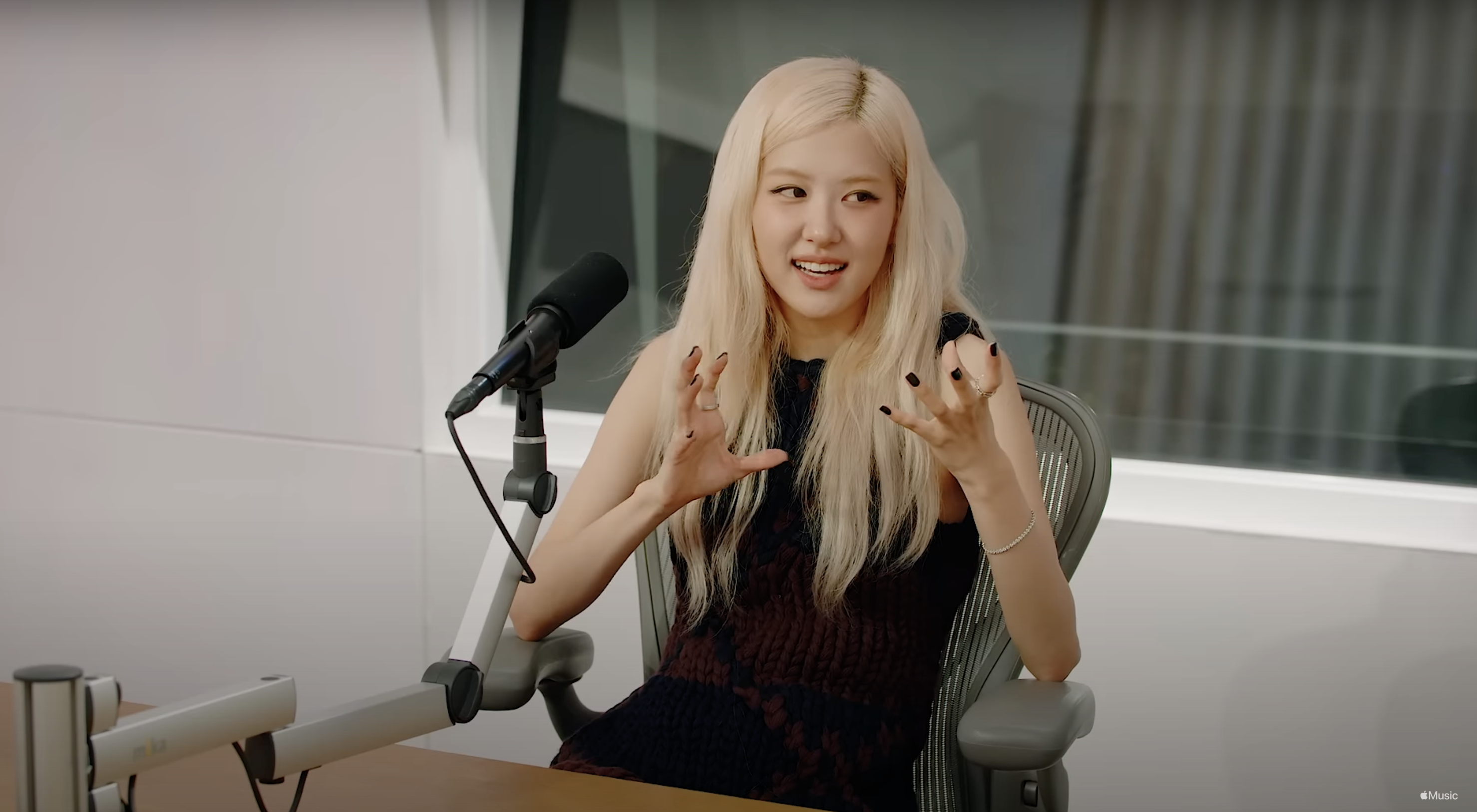 Rosé 自曝恋爱史