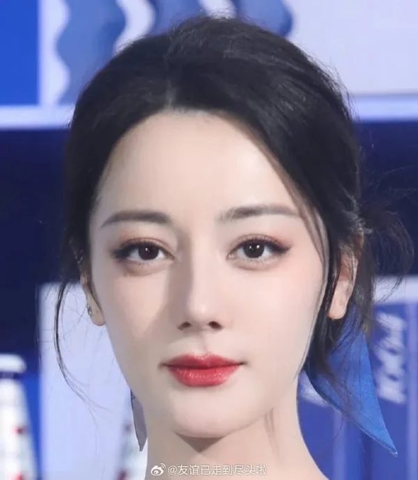 迪丽热巴