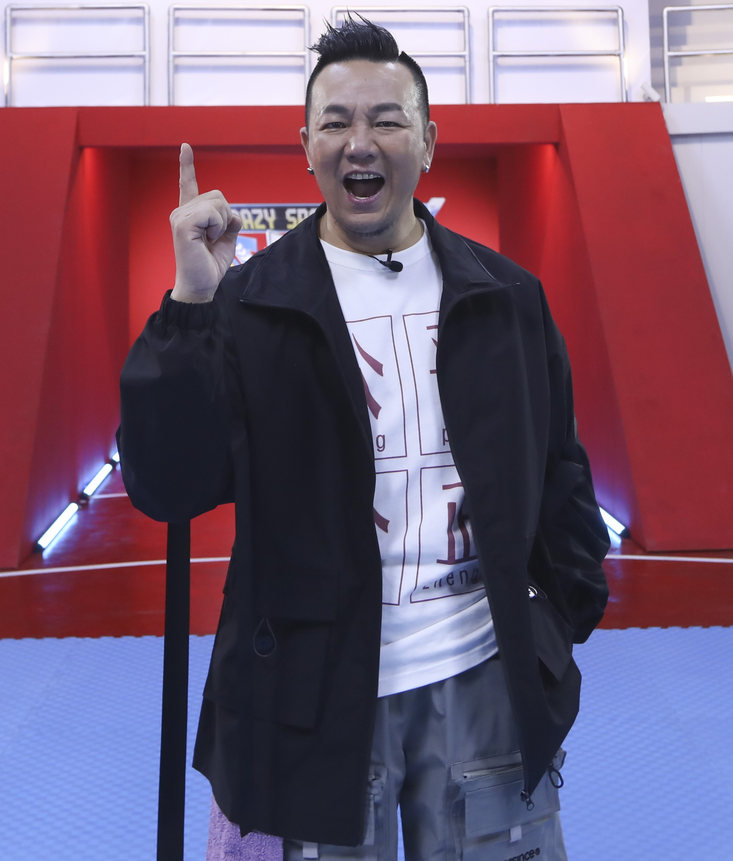 林德荣被Jaspers赖宇涵下战书
