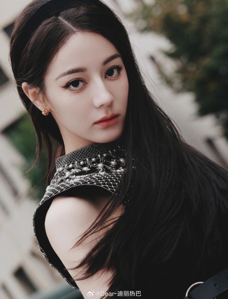 迪丽热巴