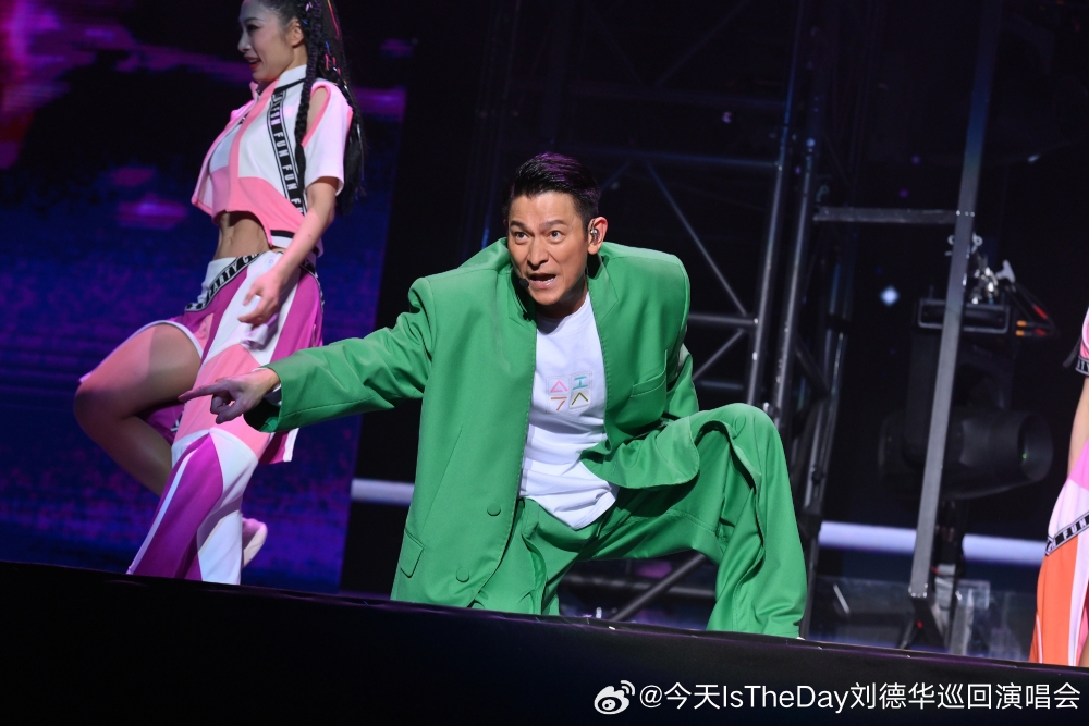 刘德华