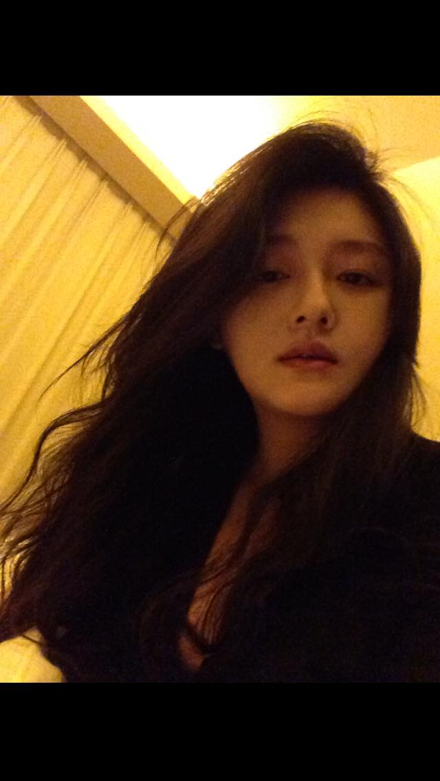 小S主动请假半年