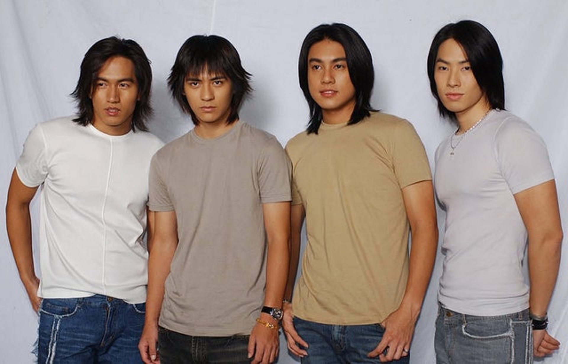 F4