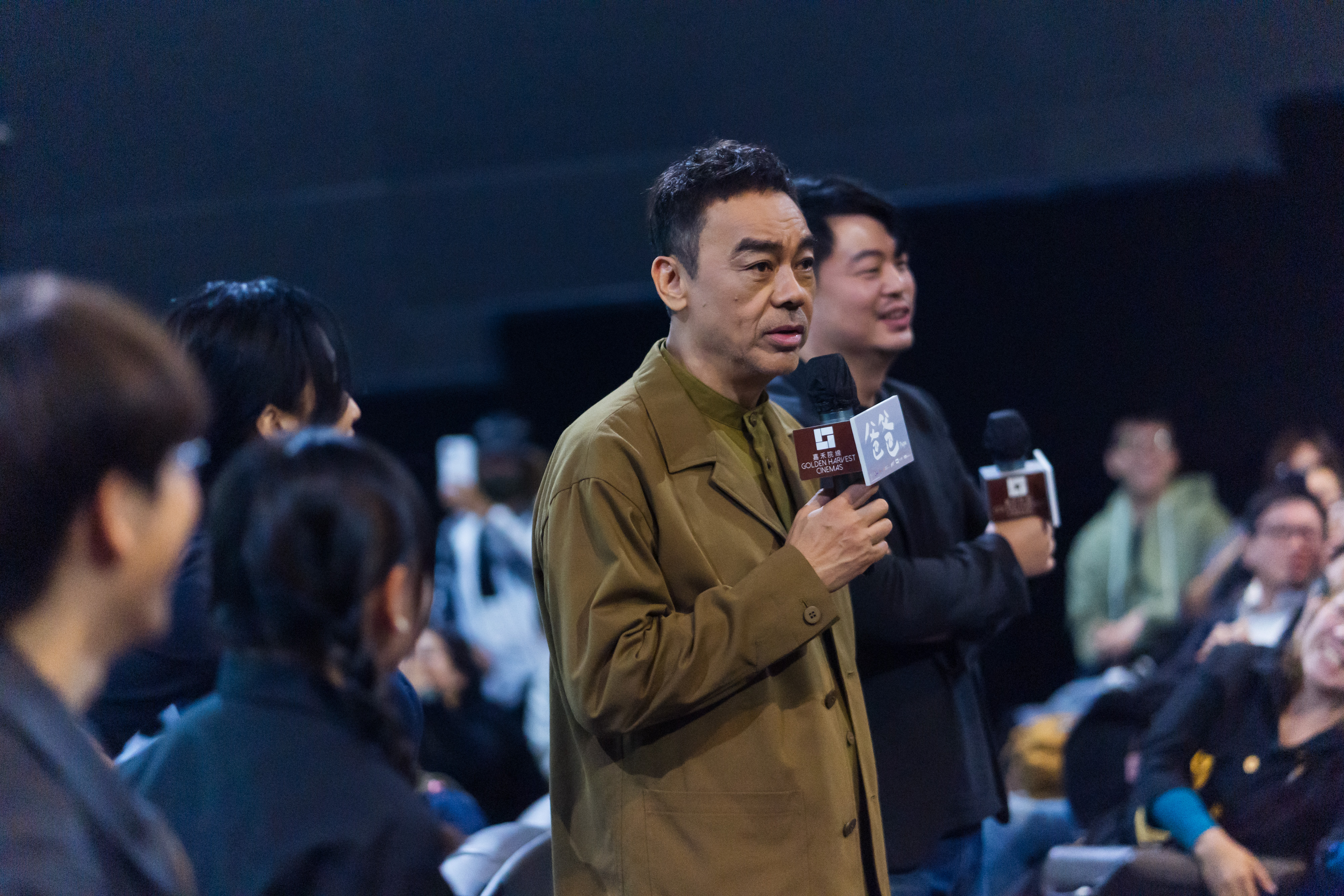 刘青云拍摄《爸爸》 无法对女儿凶起来