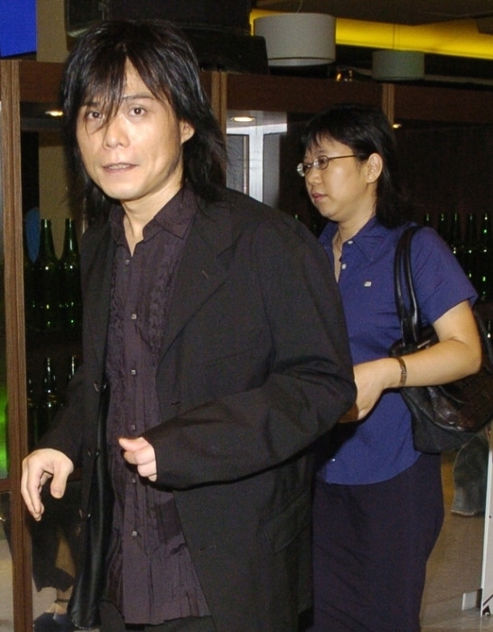 7点认识伍佰