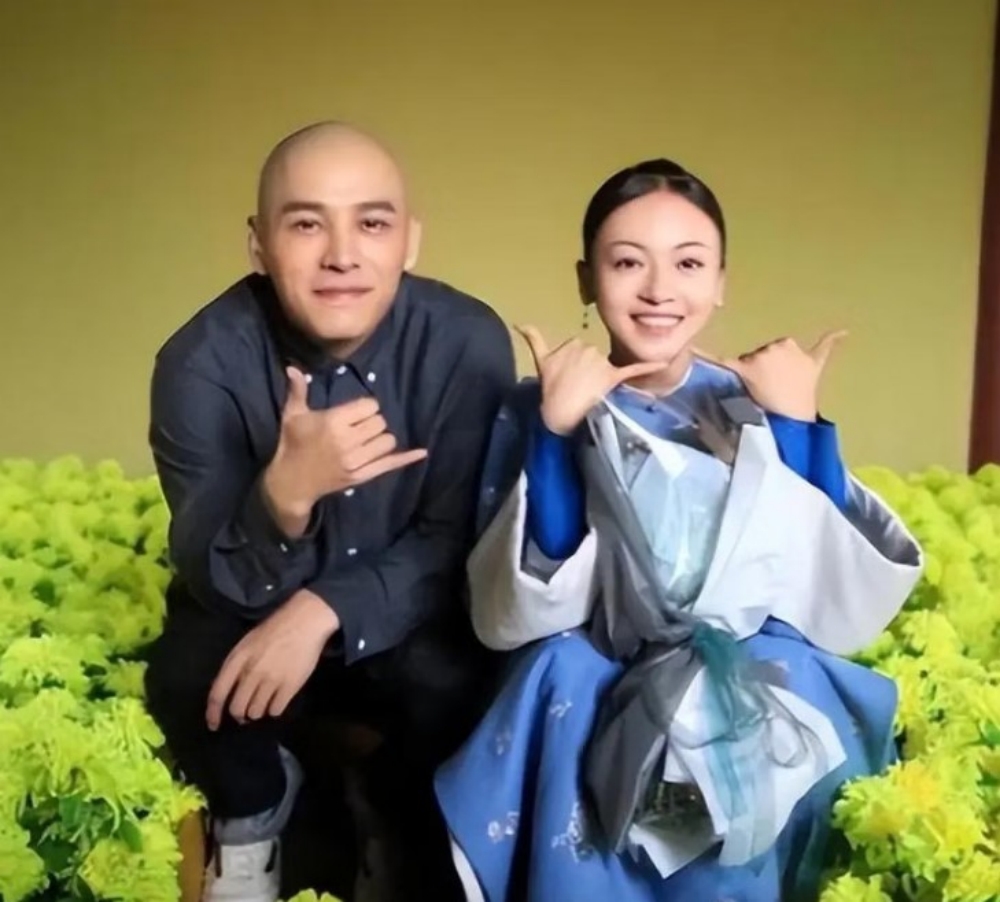吴谨言 洪尧