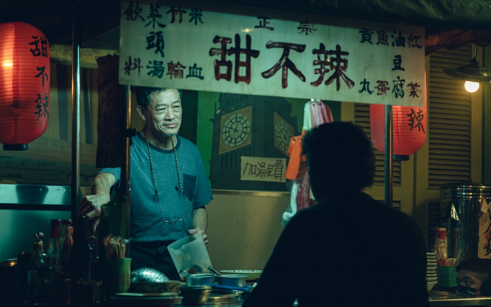邓金煌出演Netflix台剧《黑白清道夫》挑战三重身份!