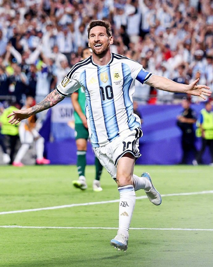 38岁Messi 上演帽子戏法!