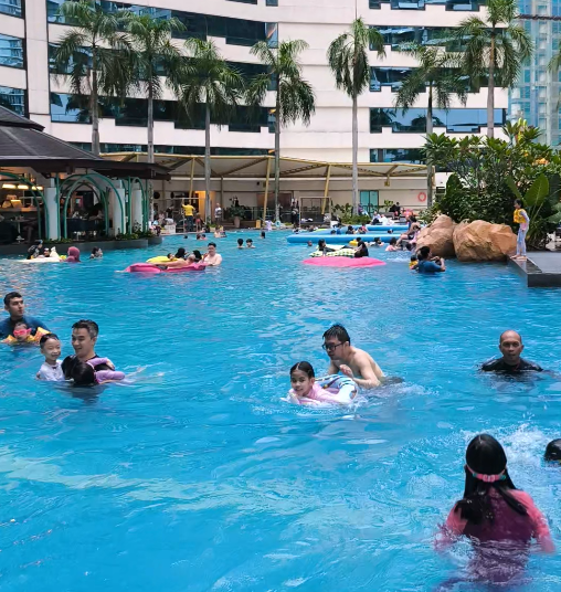 Four Points By Sheraton KL City Center Pool