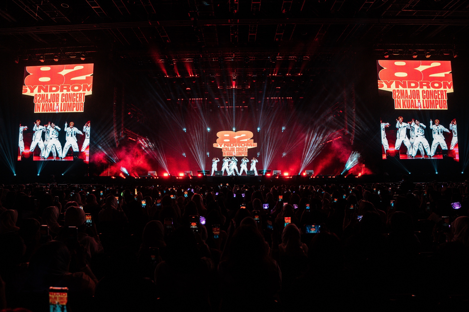 82MAJOR CONCERT