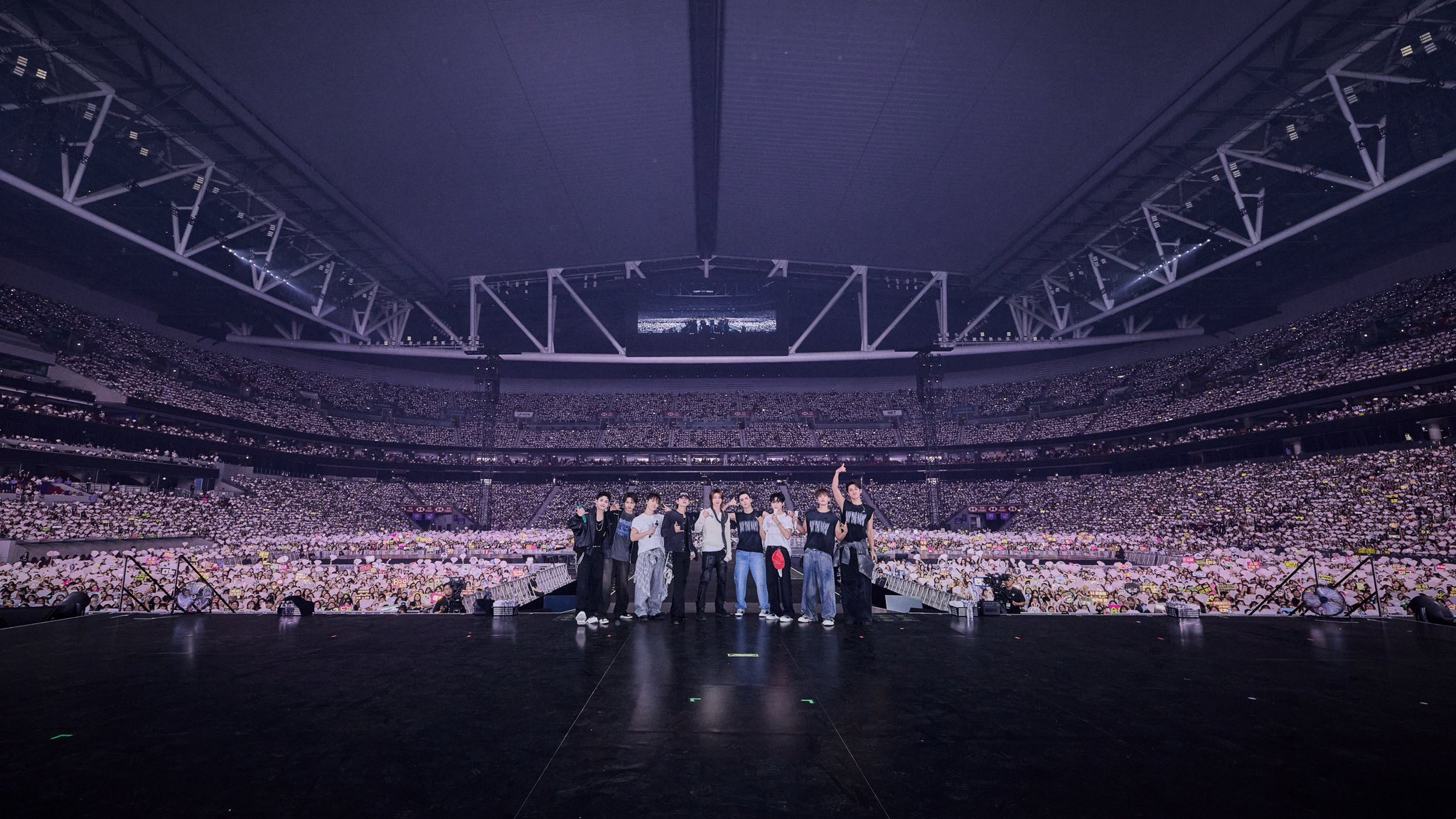 SEVENTEEN