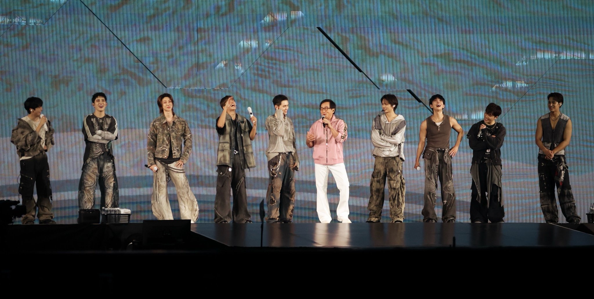 SEVENTEEN