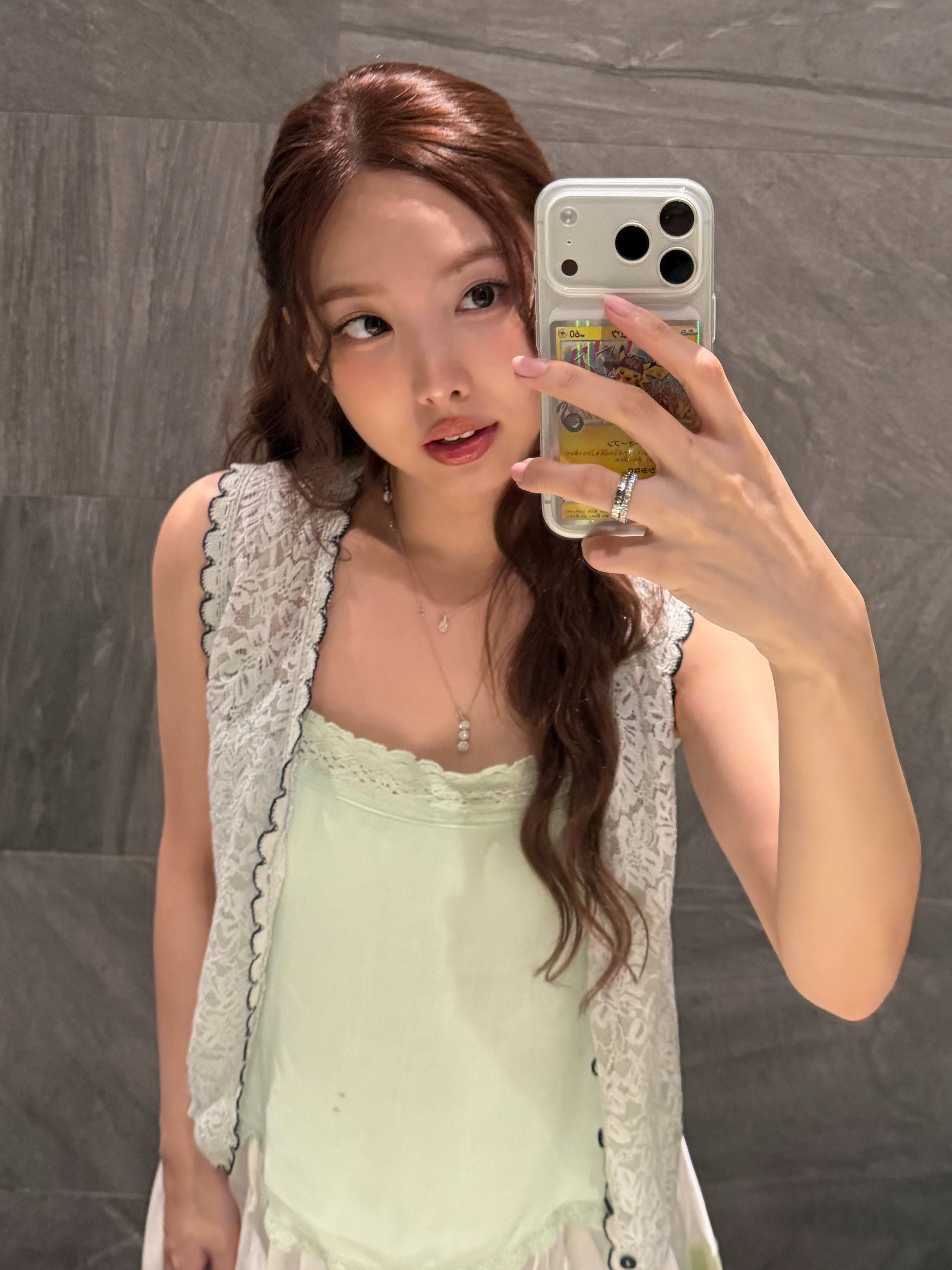 nayeon