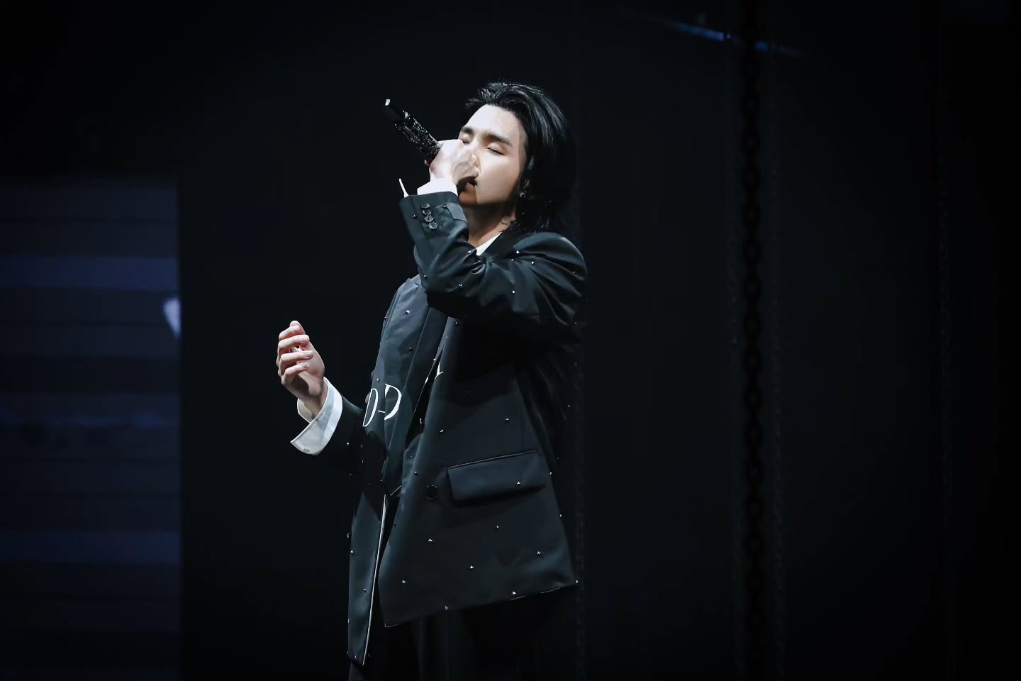 SUGA
