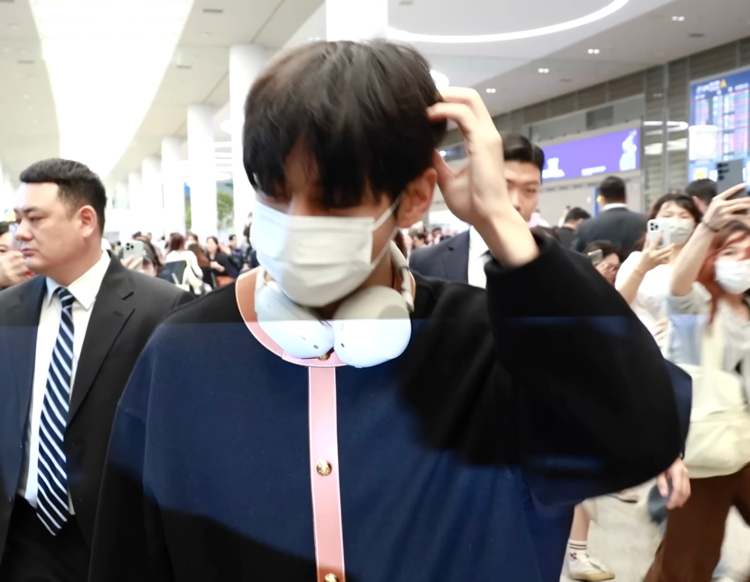 BTS V
