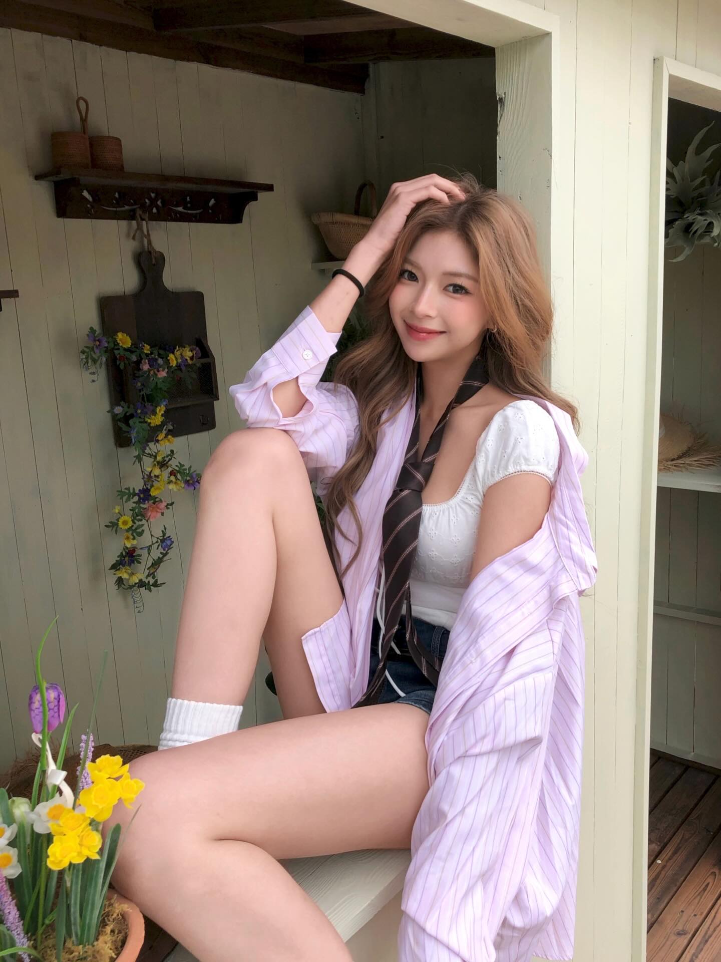 Elyn梁愉苓发文告别Gen1es！