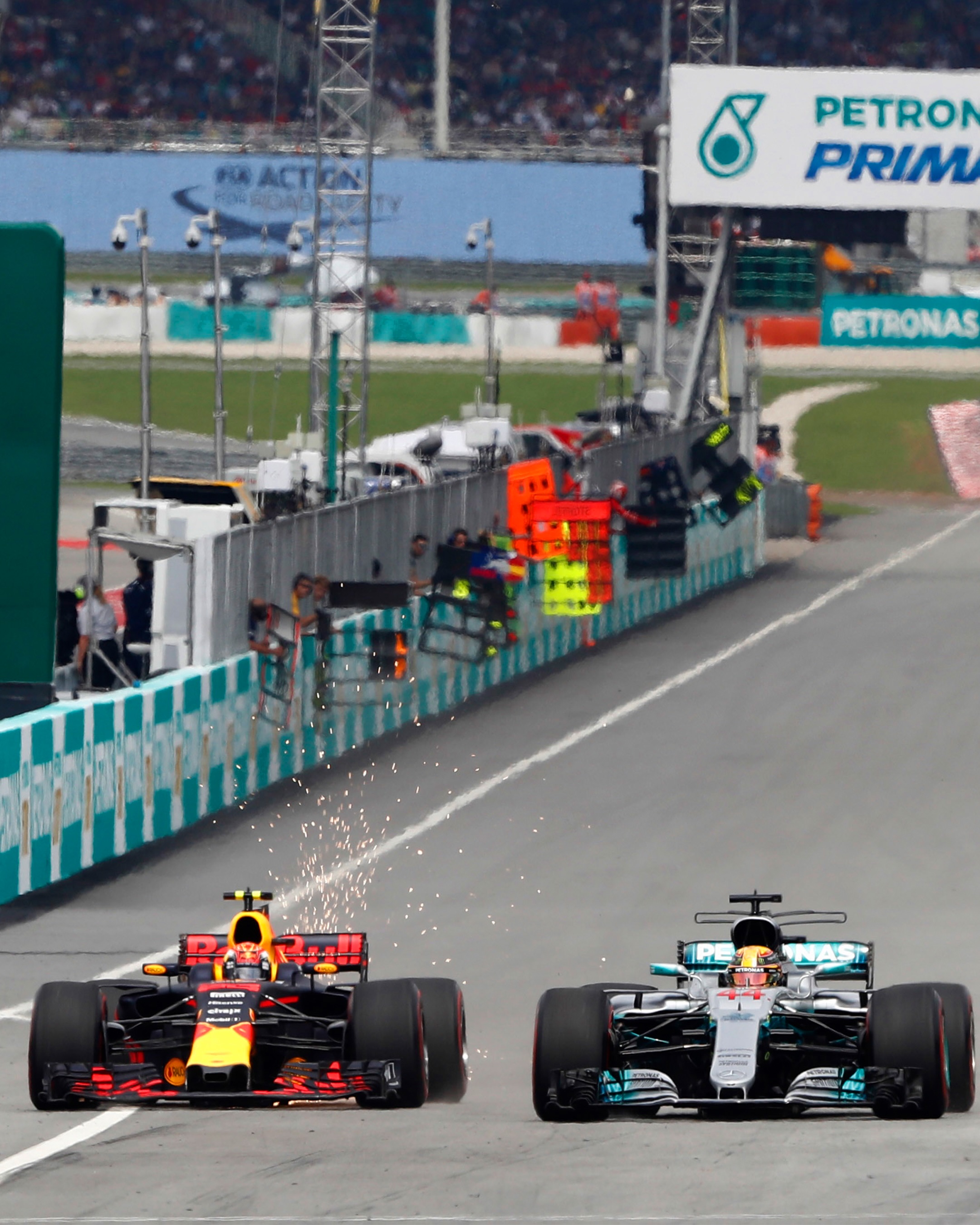 F1
